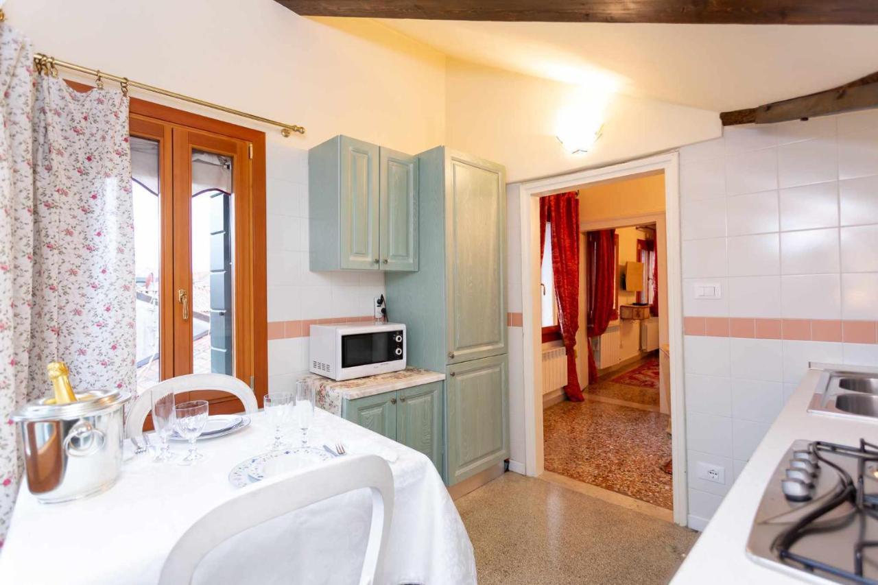 Emanuela'S Flat Lägenhet Venedig Exteriör bild