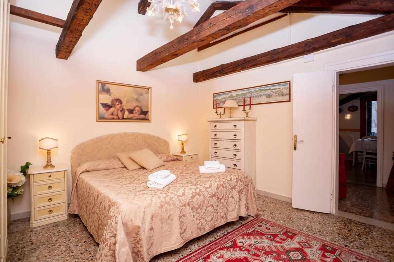 Emanuela'S Flat Lägenhet Venedig Exteriör bild