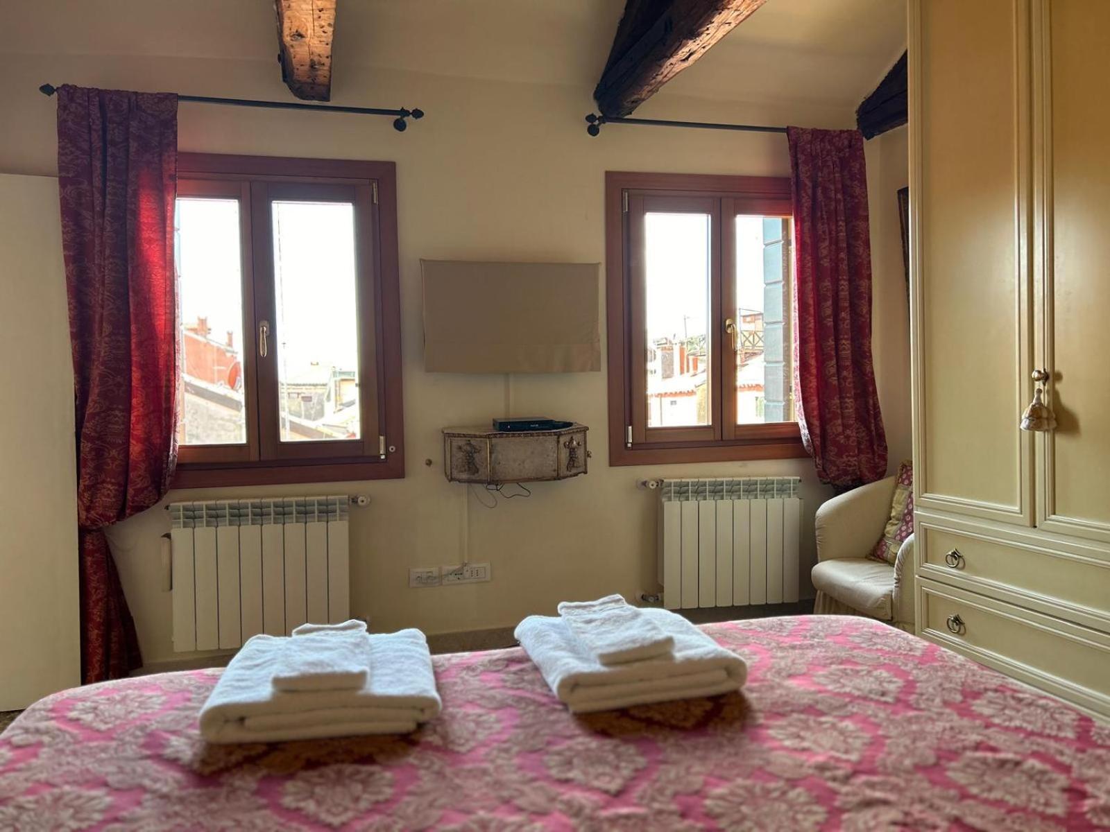 Emanuela'S Flat Lägenhet Venedig Exteriör bild