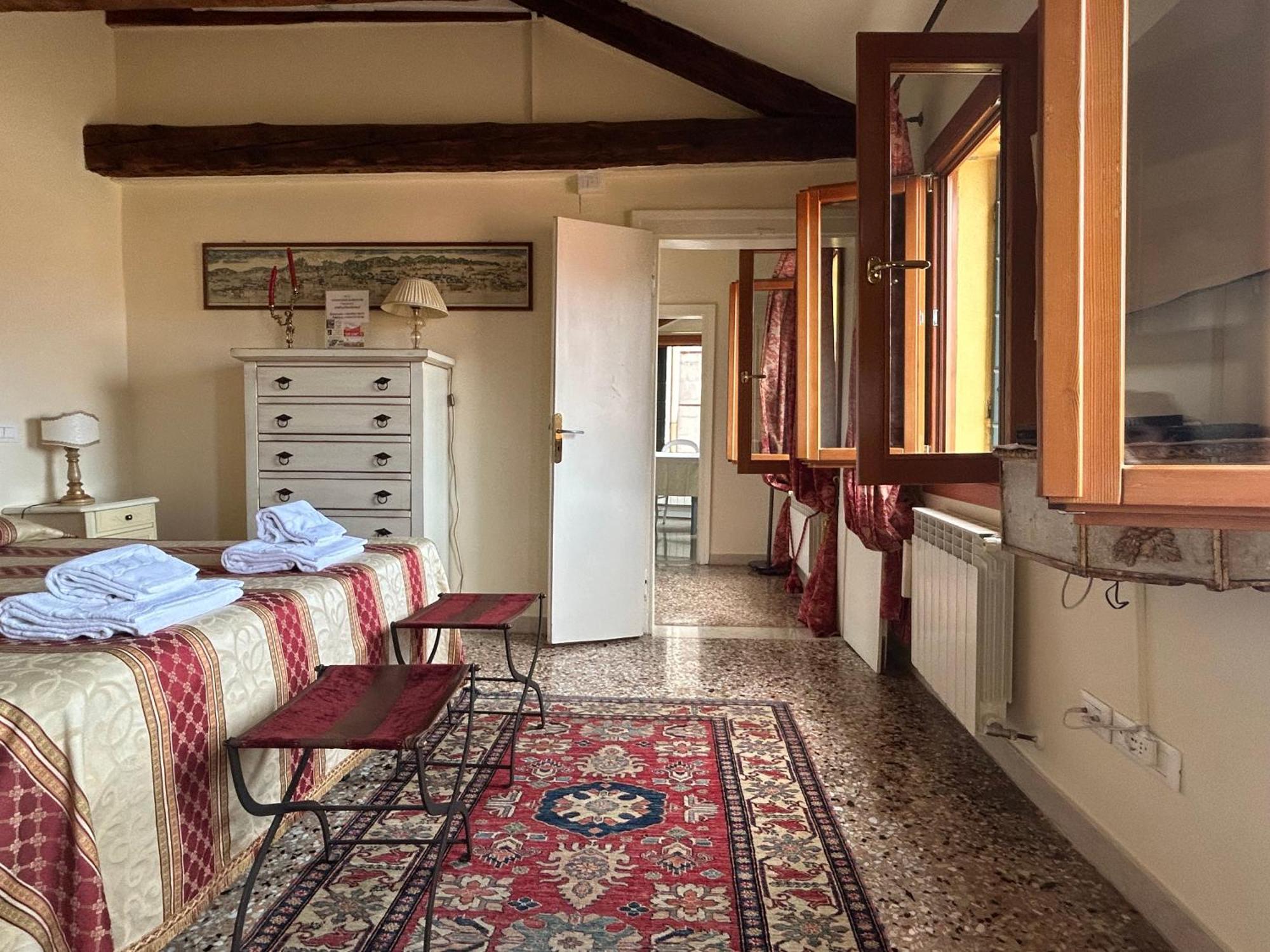 Emanuela'S Flat Lägenhet Venedig Exteriör bild