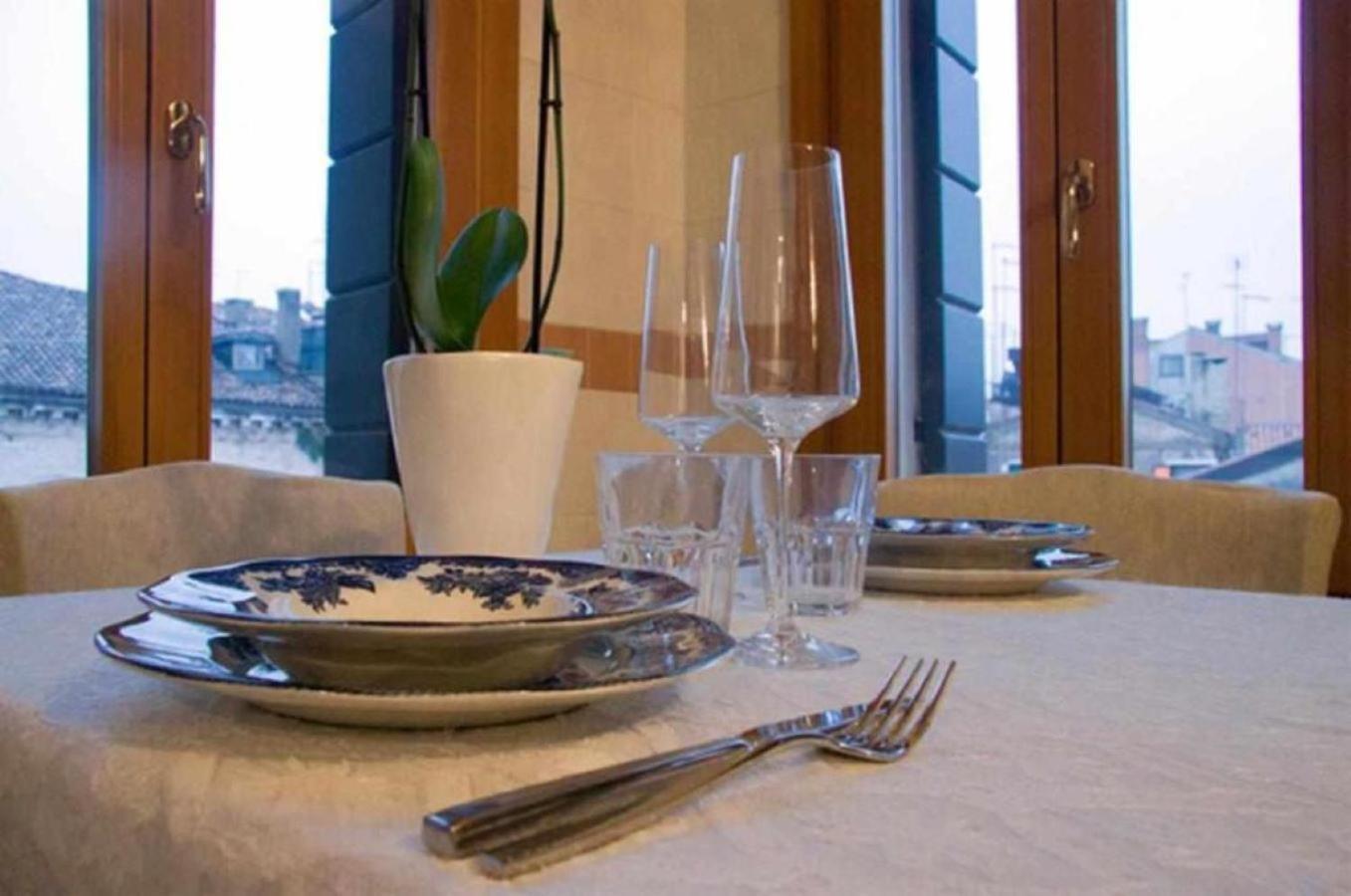 Emanuela'S Flat Lägenhet Venedig Exteriör bild