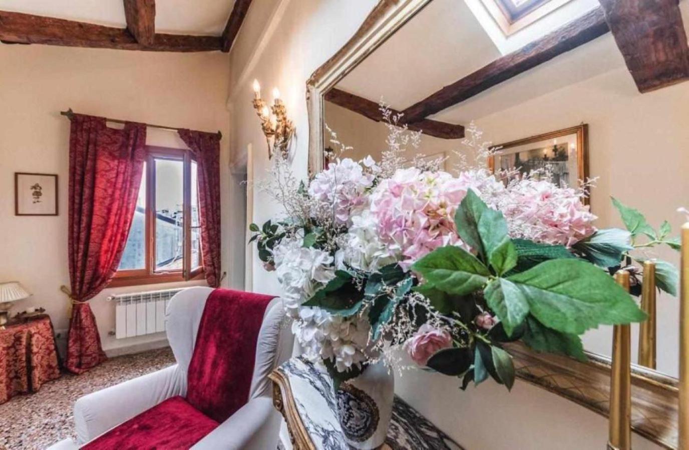 Emanuela'S Flat Lägenhet Venedig Exteriör bild